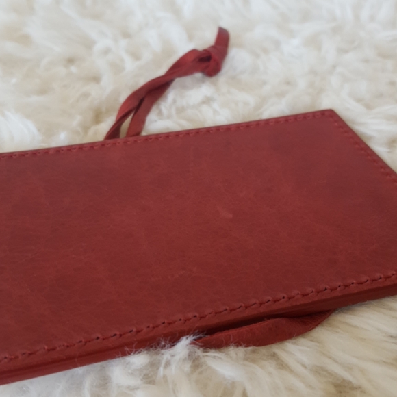 Balenciaga Pompon - Picture 13 of 13